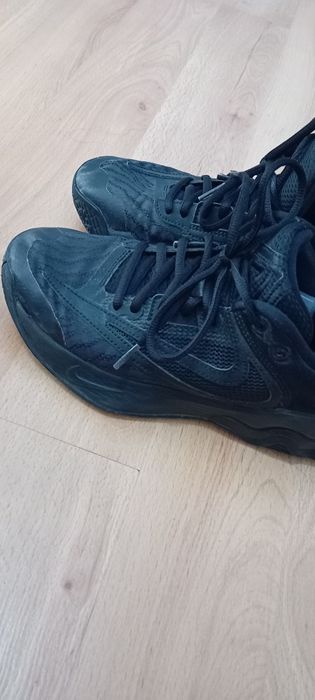 Маратонки за баскетбол