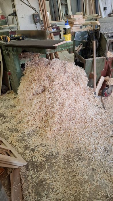 Дървестни стърготини (талаш)