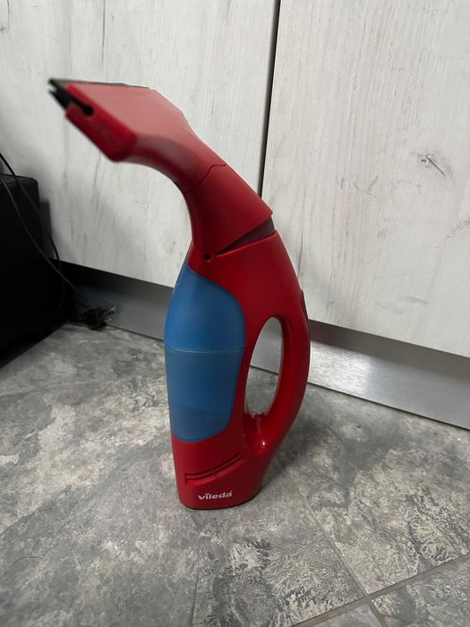 Уред за почистване на прозорци Vileda Windomatic Стъклочистачка