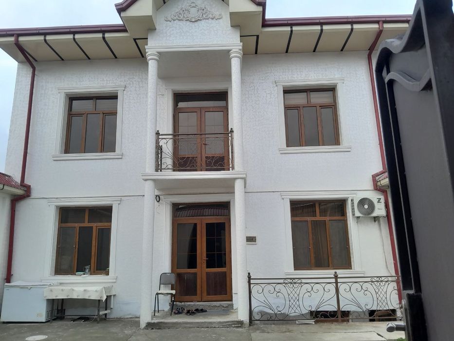 Uy sotiladi 122 000 $