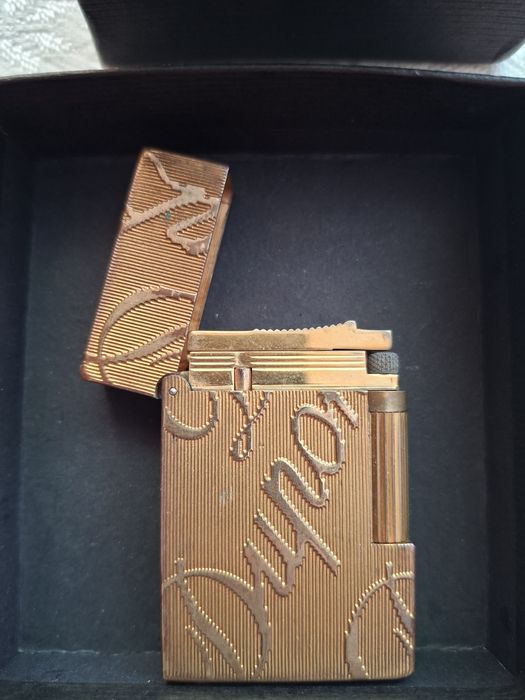 Автентична запалка S.T. Dupont