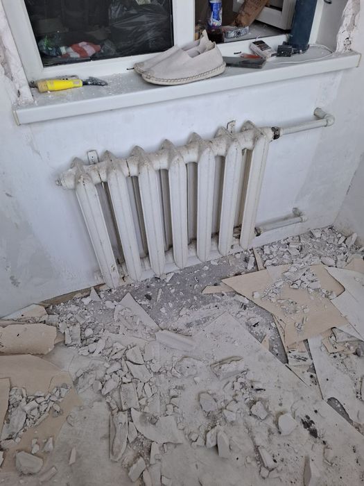 Демонтаж и вывоз мусора.