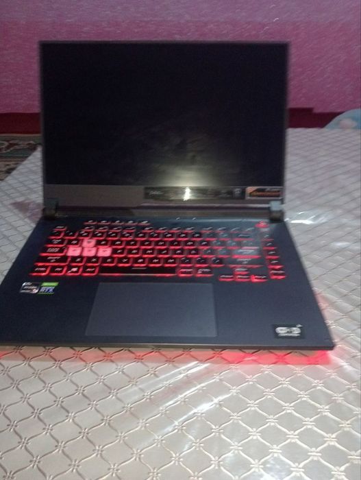 Asus rog strix g513qm
