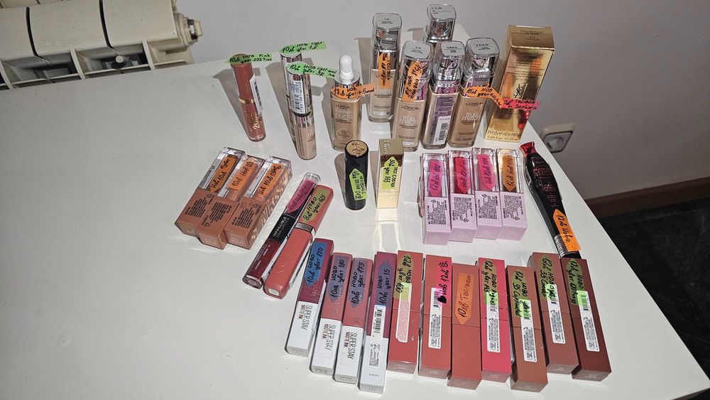 НОВИ грим Loreal фон дьо тен/коректор Maybelline червила руж и други