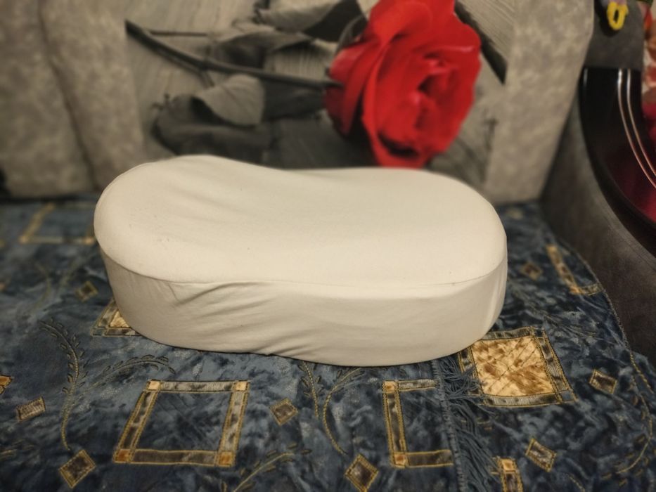 Продам кокон для новорожденных