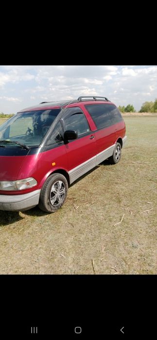 Продам машину Toyota Previa