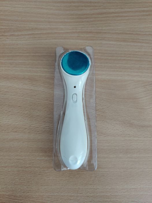 NOU Aparat de masaj facial cu ultrasunete pentru îngrijirea pielii