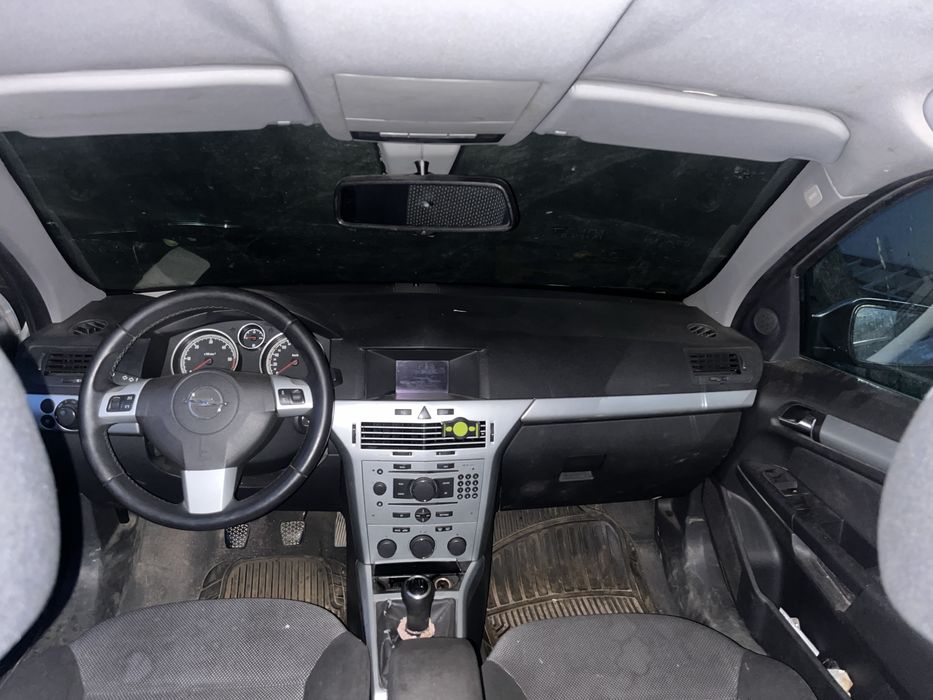 Vand opel astra H 2009 -1.9 dizel mai multe detalii in pv