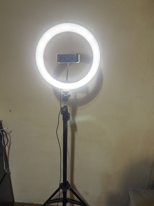 Light ring phone holder pentru tik tok