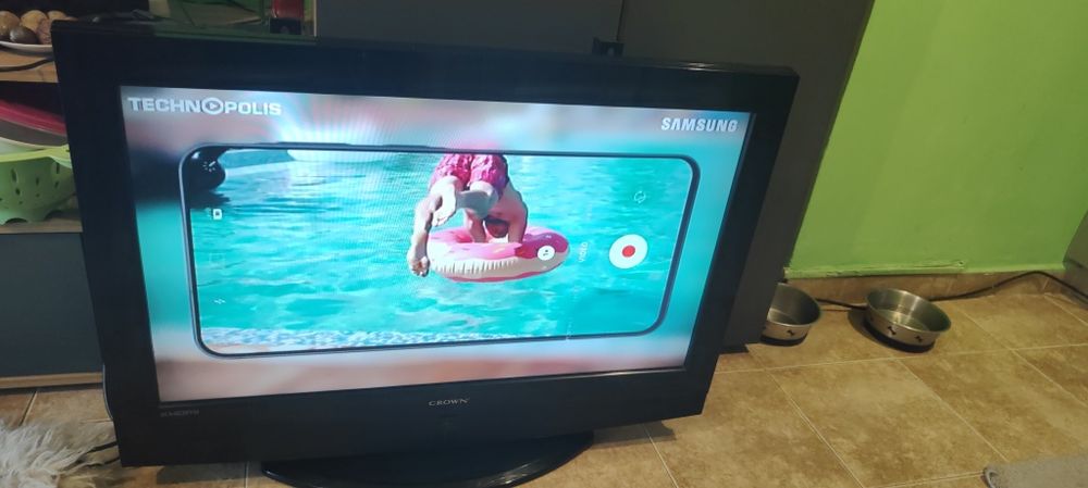Телевизор 32" Crown LCD