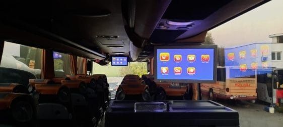 Vând Autocar Turismo 2004