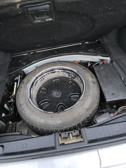 Mercedes-Benz E 220...