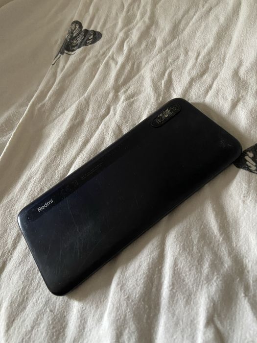 Продам Redmi 9A на 32 гб