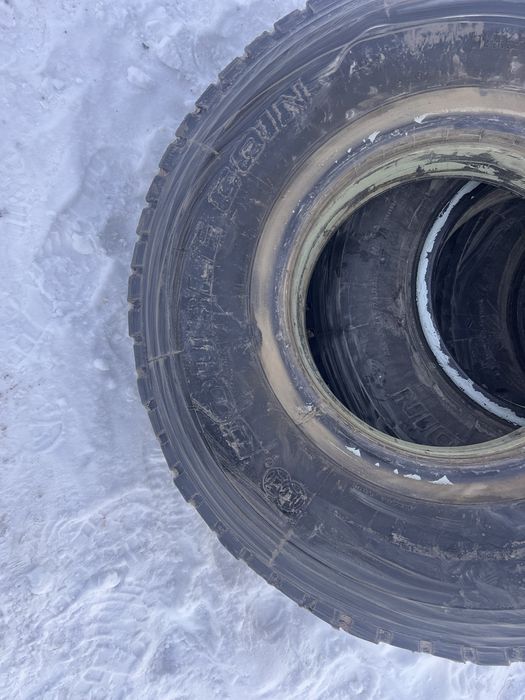 Продам грузовые шины