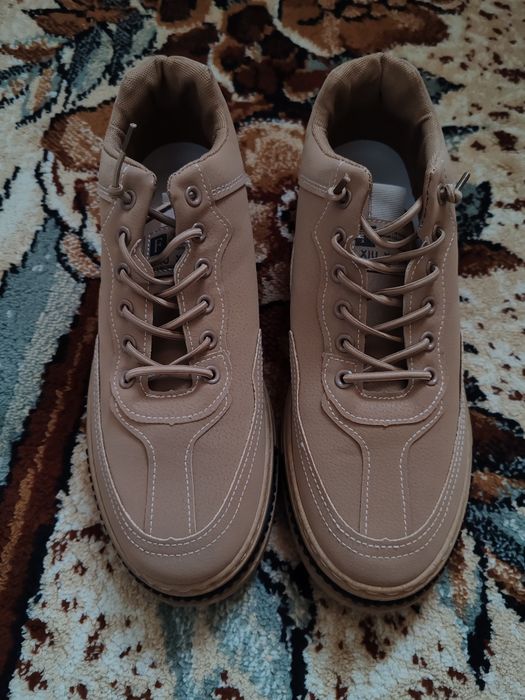 Продам мужские кожанные туфли