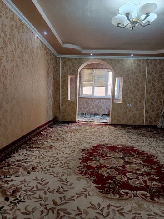 Срочно продается 3  комнатная квартира вдоль дороги