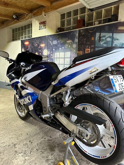 Suzuki GSX-R 600 K3