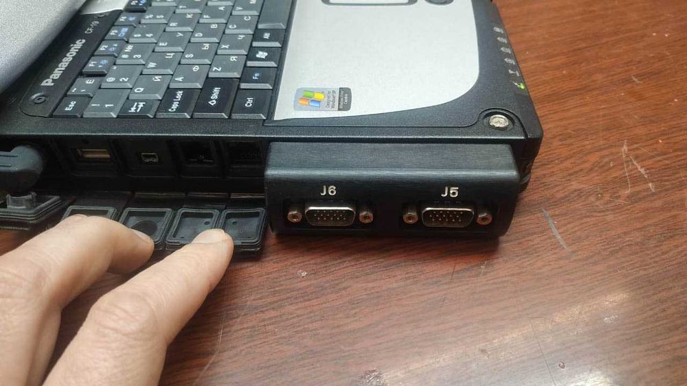 Ноутбук Panasonic CF-19