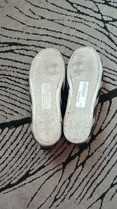 Off-White Mid Top Vulcanized
