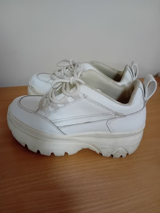 Дамски маратонки 10€
