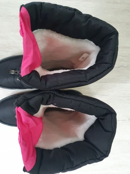 Ботинки на зиму. Тёплые, новые.