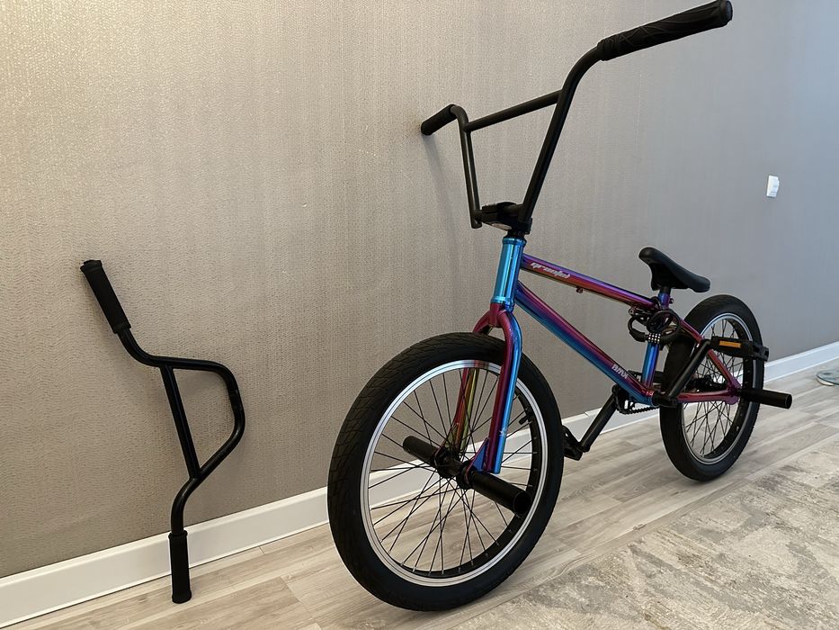 Велосипед BMX в отличном состоянии