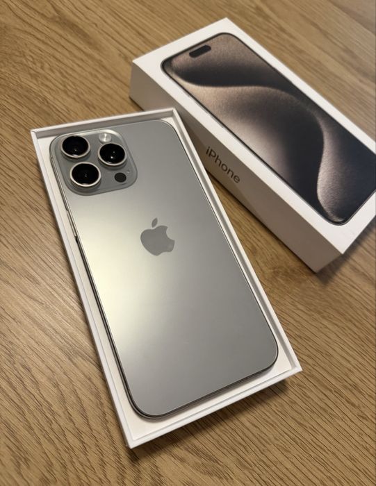 Iphone 15 PRO MAX - 256 G - liber - 3150 ron !