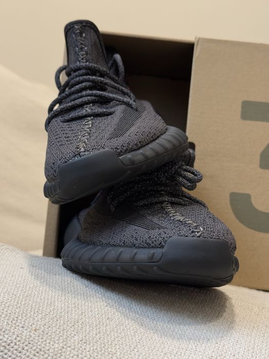 Yeezy 350 Black Reflective 37/39/40