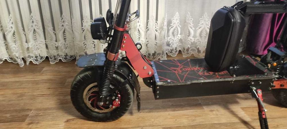 Продаю электросамокат YОKAMURA RAPTOR 13