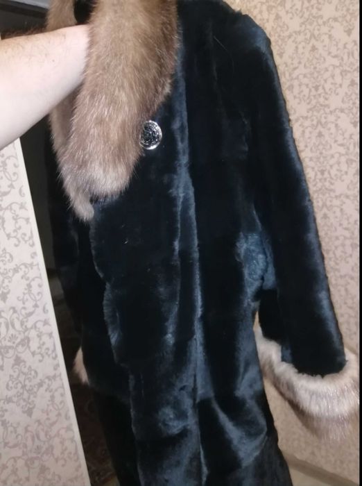 Продам норковую шубу