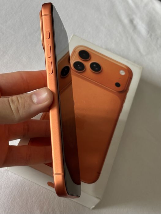 Айфон 17 про мах 256/100