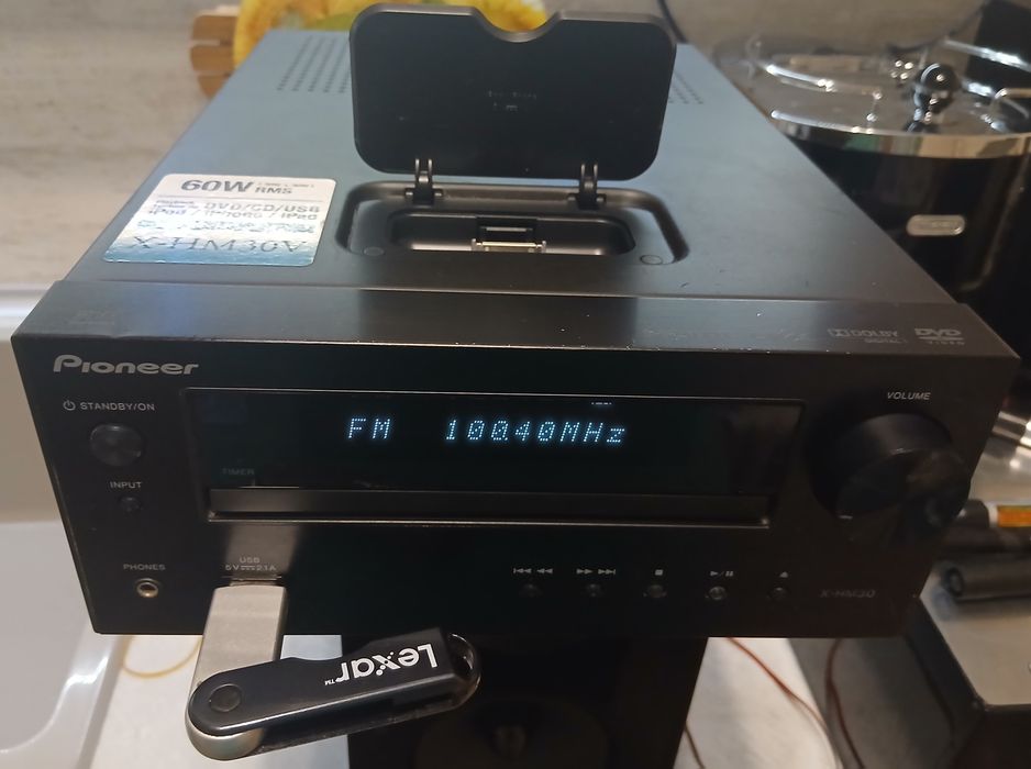 DVD аудио система Pioneer USB HDMI CD FM Aux с тонколони X-HM30V