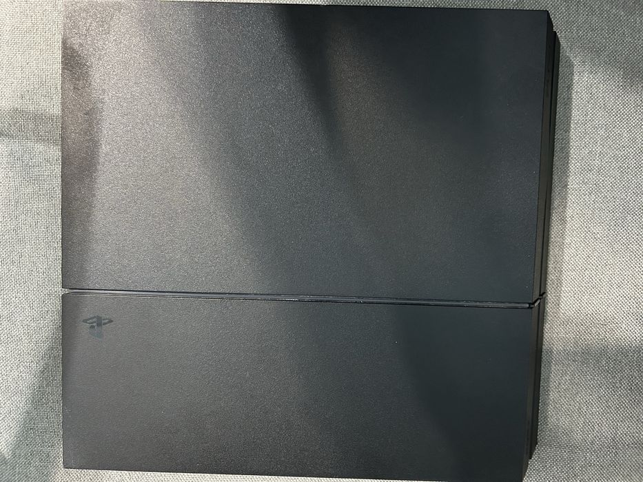 Consola PS4 1TB