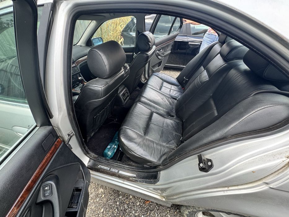 Bmw E39 2.0D pentru dezmembrare