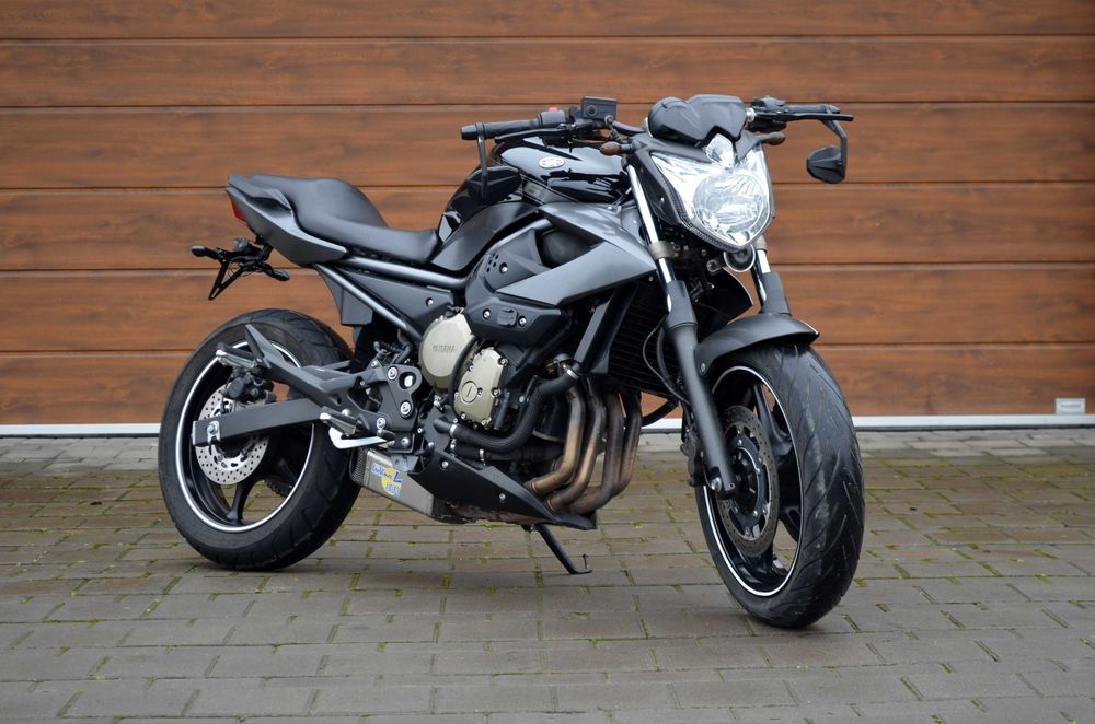 Yamaha XJ6 Abs - Leo Vince  ~Rate fixe~