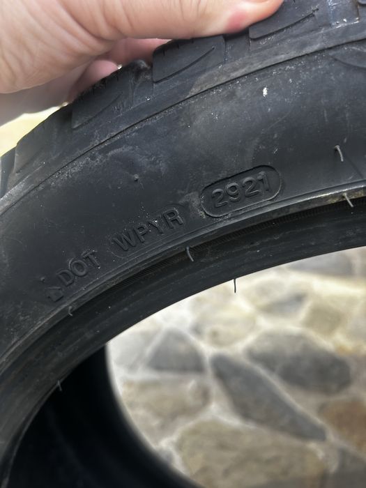 Vand 2 cauciuri M+S 255/40 R19