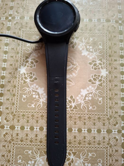 Продам смарт часы. Срочно.