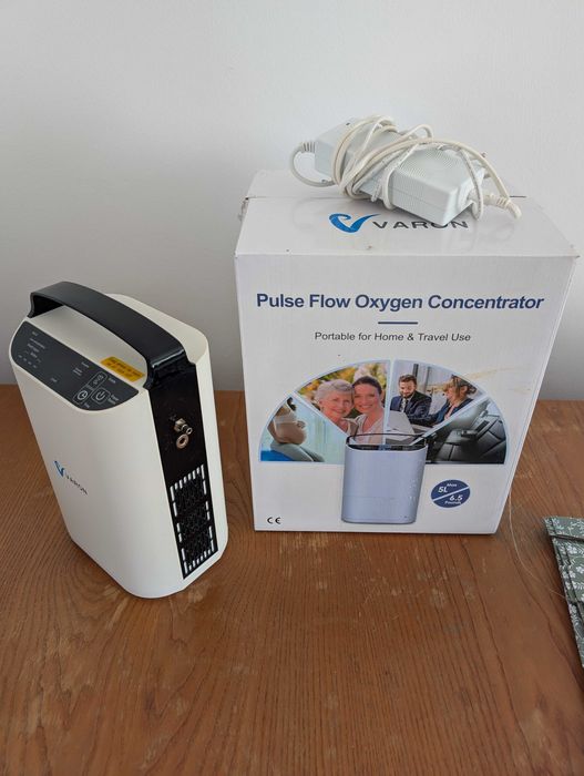Concentrator de oxigen portabil Varon NT-1 93% 5L 2,8 kg