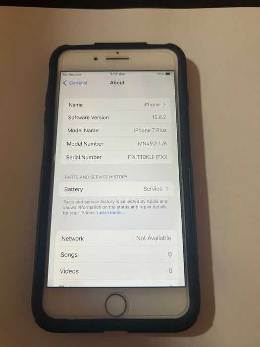 Телефон iPhone 7 plus 128 GB и калъф Otter