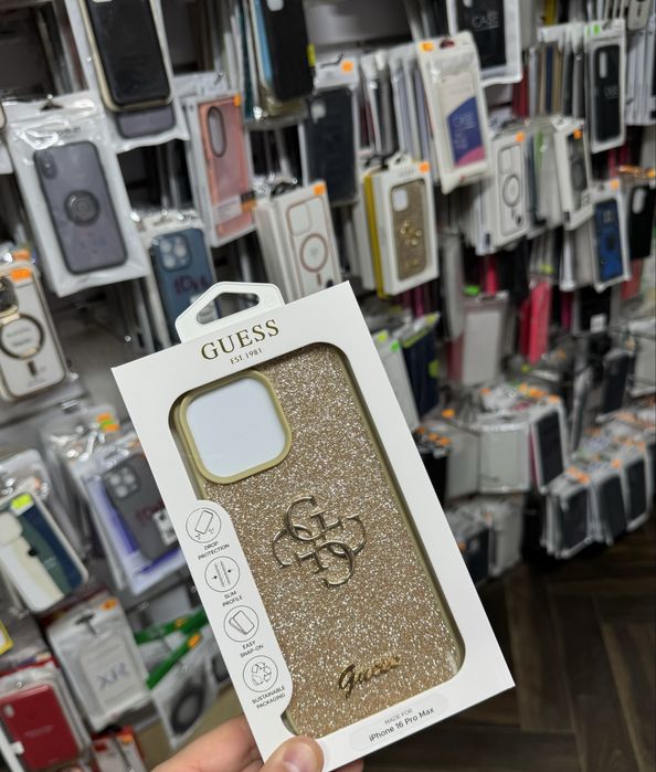 Iphone 16 pro max Оргинален калъф на GuesS