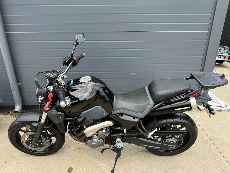 Funmoto Yamaha mt 03 permis A2