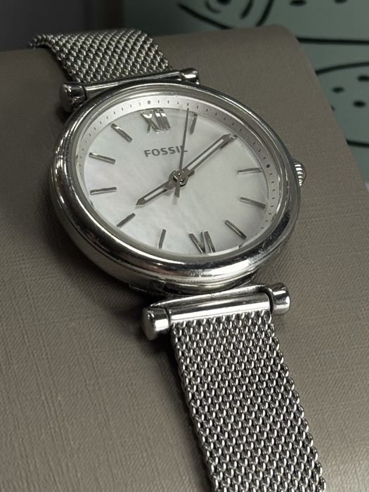 Дамски часовник Fossil Carlie