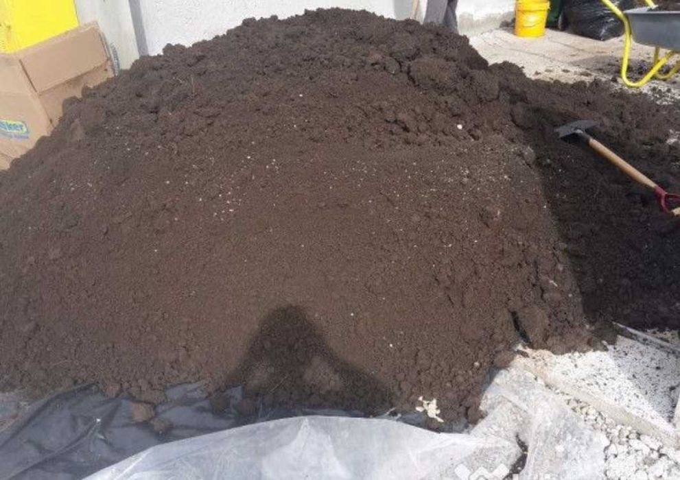 Pamant vegetal de flori(Bragadiru,magurele,clinceni,domnesti)