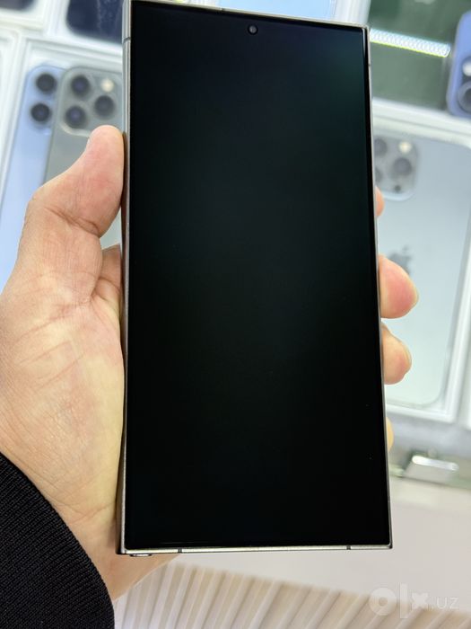 Samsung S24 ultra ideal 12/256