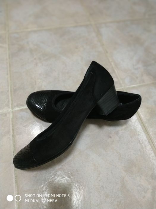 Удобни , елегантни обувки