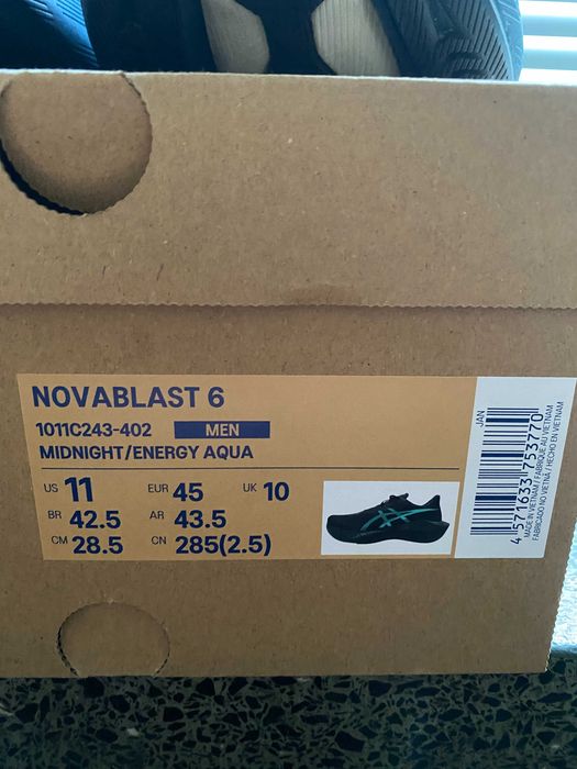New Asics Novablast 6, 45 (EU) UK (10) 11 (US)