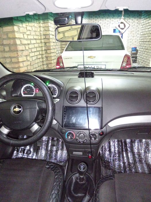 Нексия 3 сотилади 111