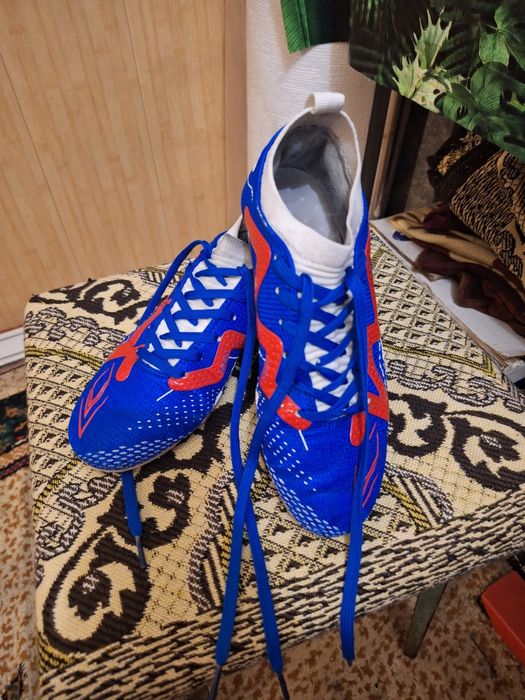 Продаются бутсы для футбола