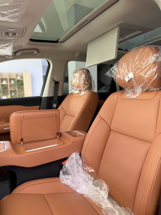 LEAPMOTOR C16 Elektr Restyling