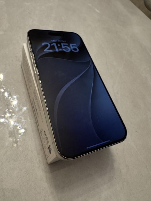 iPhone 15 pro 256GB